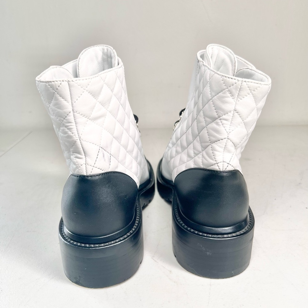 Chanel Shiny Goat Skin Interlocking CC Logo Combat Boots Size 39 - Picture 8 of 14